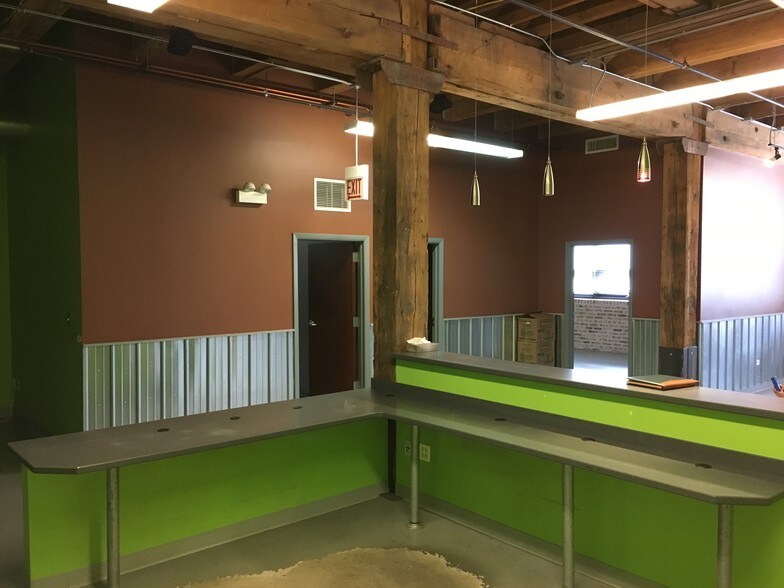 More Photos Of 311 N Aberdeen St, Chicago Loft Creative Space For Lease