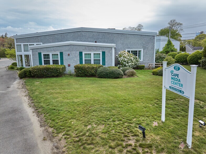 More Photos Of 17 Shad Hole Rd, Dennis Port Warehouse For Sale