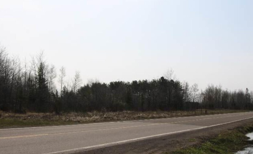 More Photos Of Lot 2 Airpark Blvd, Calumet Land For Sale