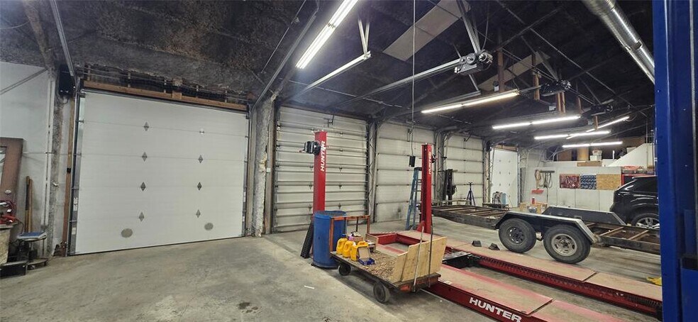 More Photos Of 3005 Prospect Ave, Helena Industrial For Sale