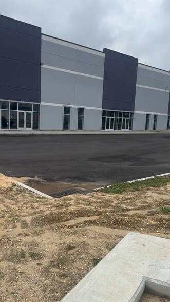 Primary Photo Of 1700 Lakewood Rd, Toms River Unknown For Lease