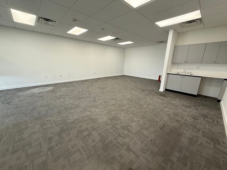 More Photos Of 2980 NE 207th St, Aventura Office Residential For Lease