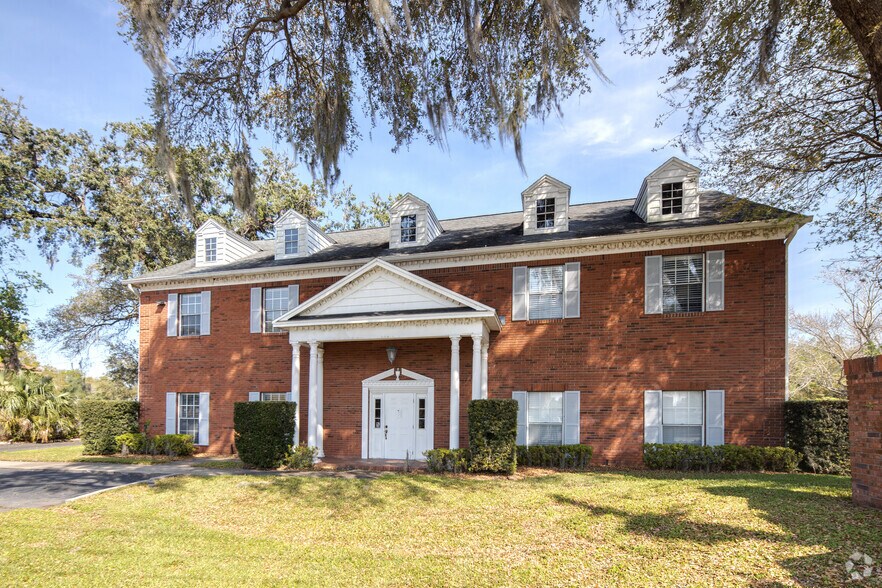 More Photos Of 5639 Hansel Ave, Orlando Office For Lease