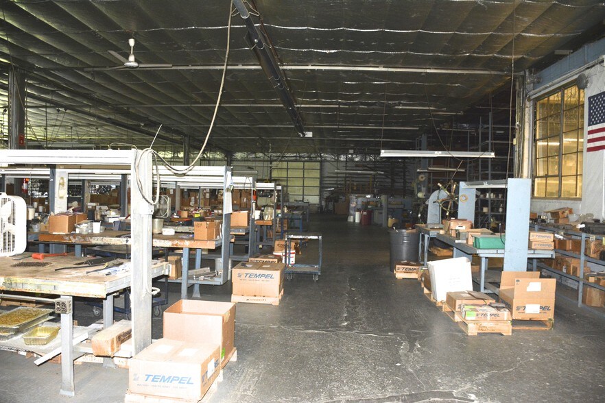 More Photos Of 63 Railroad Ave, Wallkill Warehouse For Sale