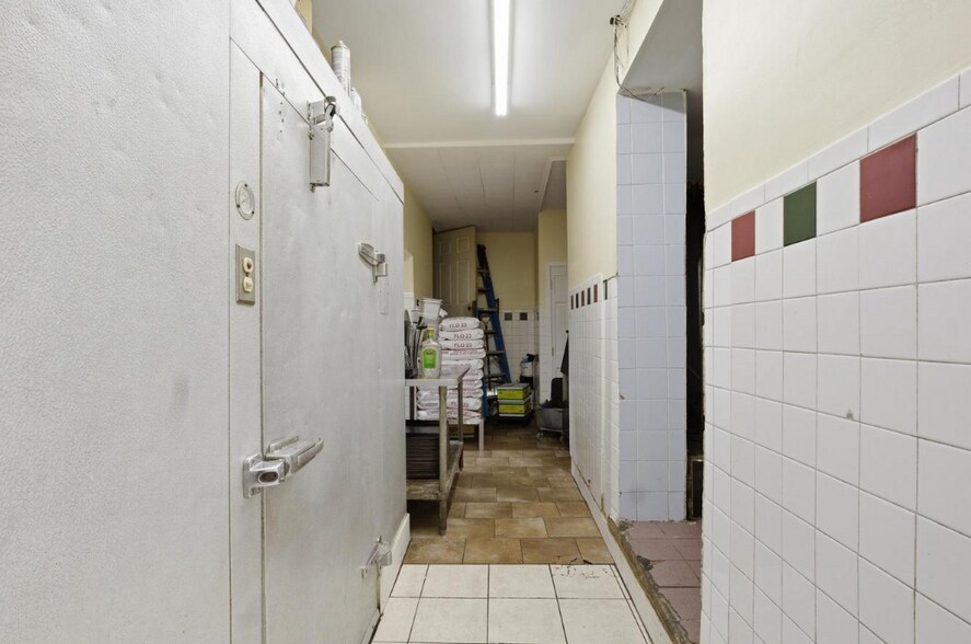 More Photos Of 851 Penn St, Reading Storefront Retail Residential For Sale
