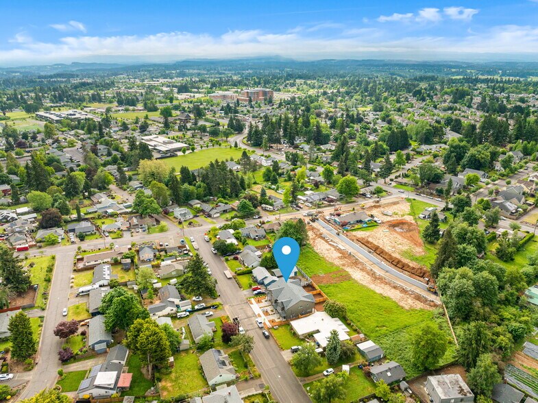 More Photos Of , Oregon City Specialty For Sale