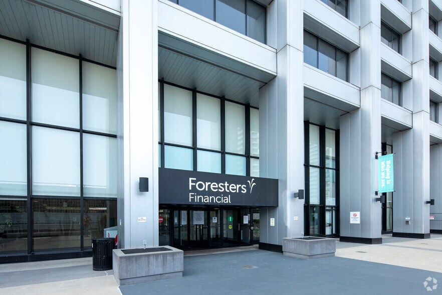 More Photos Of 789 Don Mills Rd, Toronto Office For Lease