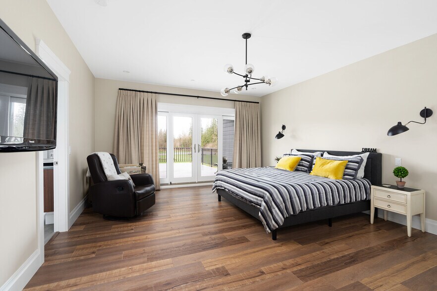 More Photos Of 9175 Gilmour, Mission Specialty For Sale