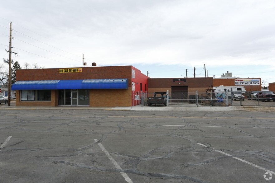 More Photos Of 700 11th St, Greeley General Retail For Sale