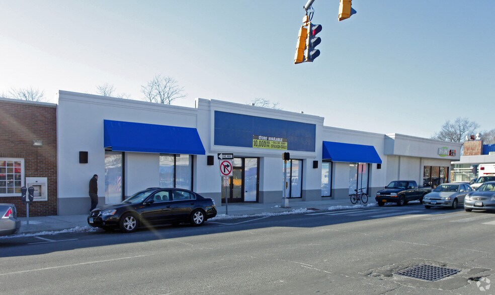 More Photos Of 2300-2344 Summer St, Stamford Storefront For Lease