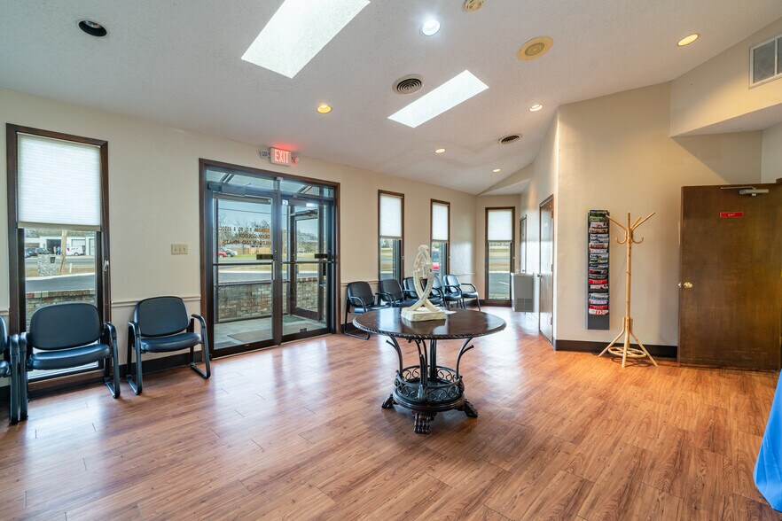 More Photos Of 8506 Wesley St, Greenville Medical For Sale