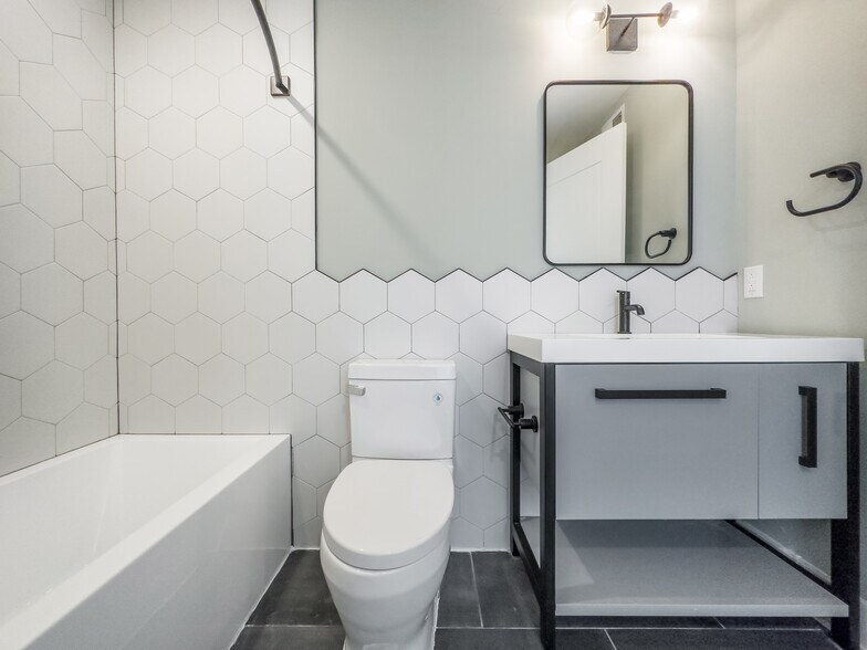 More Photos Of 1723 Ridge Ave, Philadelphia Apartments For Sale