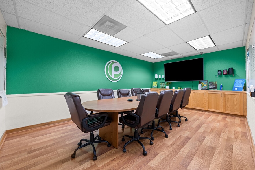 More Photos Of 5861 N Tennyson St, Arvada Warehouse For Sale