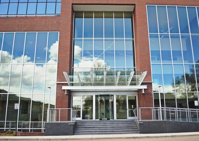 More Photos Of 1873 S Bellaire St, Denver Office For Lease