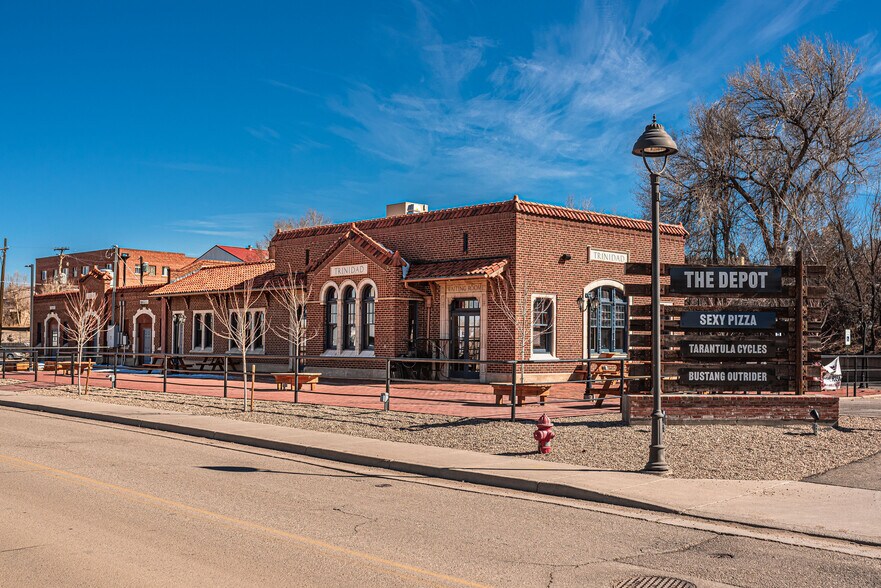 More Photos Of 516 E Elm St, Trinidad Restaurant For Sale