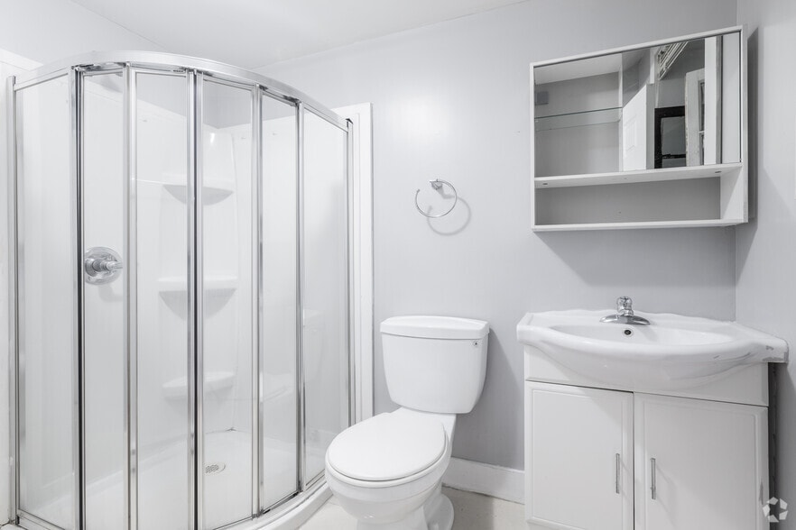 More Photos Of 245 Laurier Av E, Ottawa Apartments For Sale