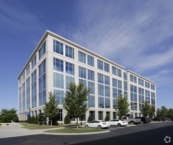 More Photos Of 11605 N Community House Rd, Charlotte Office For Lease