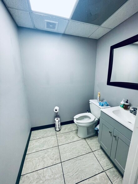 More Photos Of 210 Valdese Ave, Morganton Office For Lease