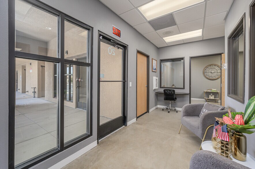 More Photos Of 1491 Palma Rd, Bullhead City Medical For Sale