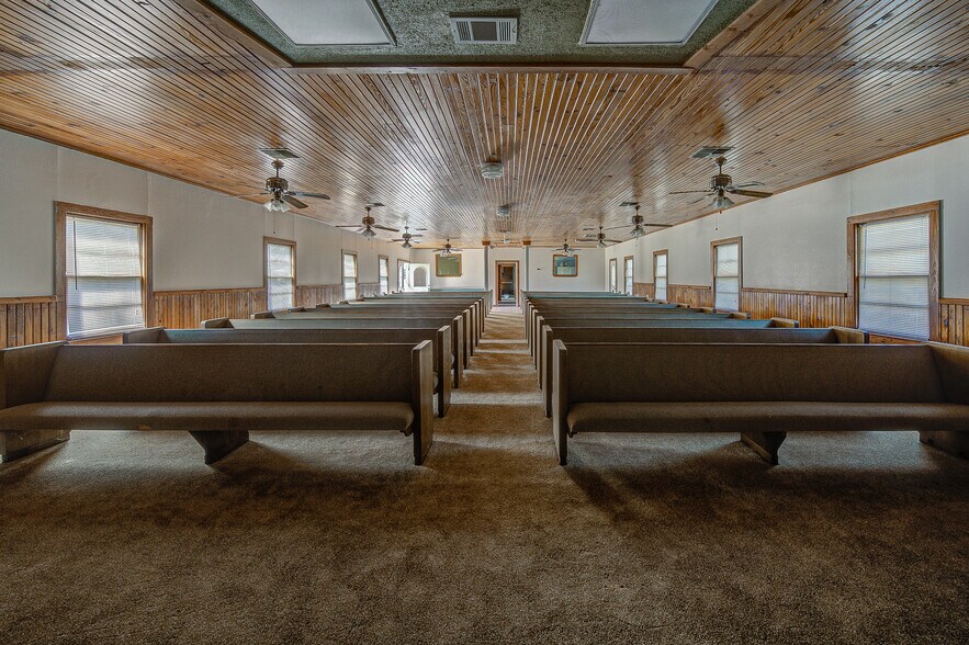 More Photos Of 3922 County Road 353, Brazoria Religious Facility For Sale