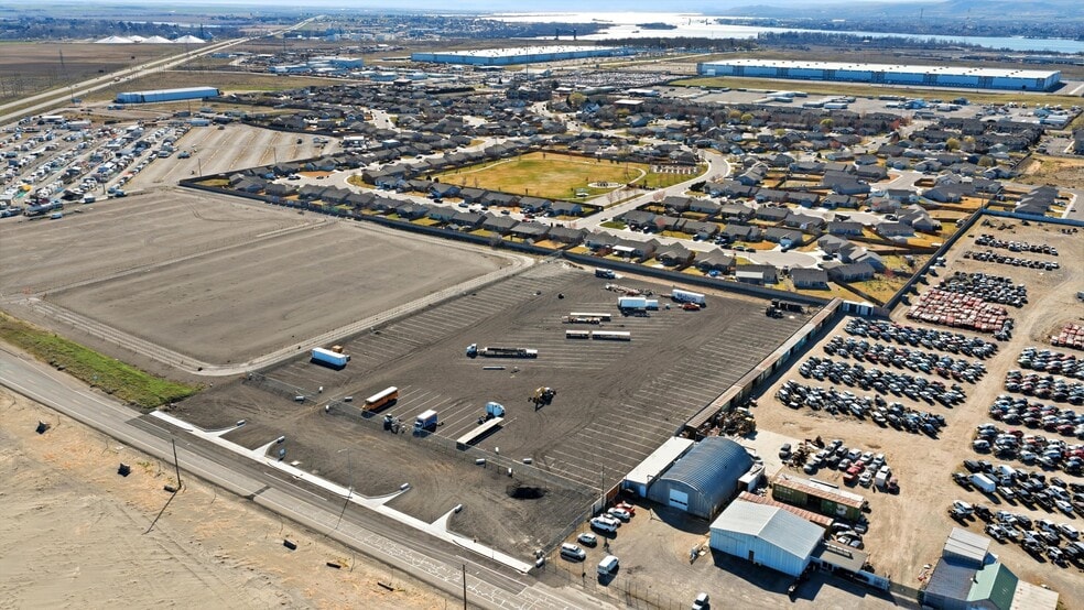 More Photos Of TBD E Lewis Place, Pasco Land For Sale