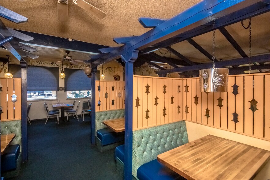 More Photos Of 2200 Mesquite Ave, Lake Havasu City Restaurant For Lease