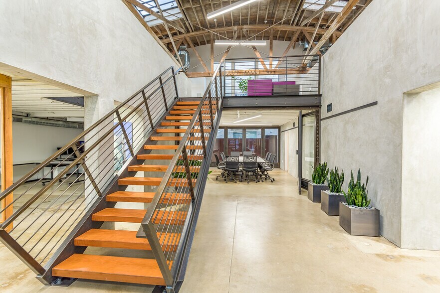More Photos Of 731 9th Ave, San Diego Loft Creative Space For Lease