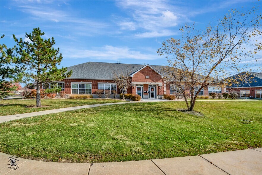 More Photos Of 11516 183rd Pl, Orland Park Office For Lease