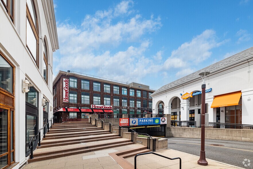 More Photos Of 8000 Cooper Ave, Glendale Storefront Retail Office For Lease