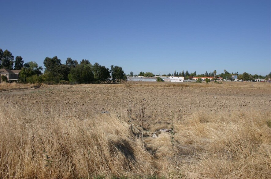 More Photos Of 7235 Watt Ave, North Highlands Land For Sale