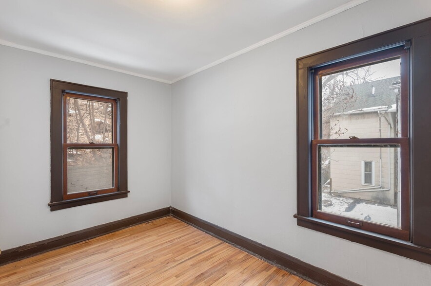 More Photos Of 487 Grand Ave, Saint Paul Apartments For Sale