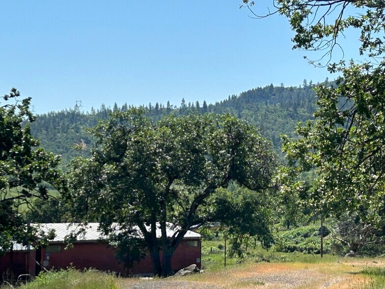 More Photos Of 5908 Foothill Rd, Central Point Land For Sale
