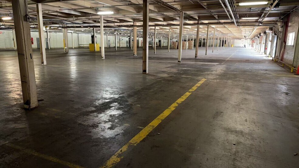 More Photos Of 3700 Victory Dr, Columbus Food Processing For Lease