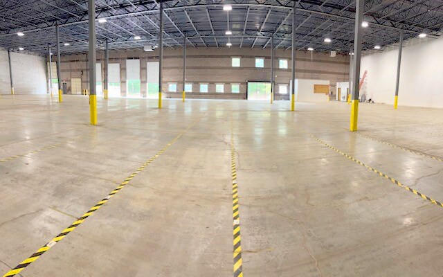 More Photos Of 377 Ballardvale St, Wilmington Warehouse For Lease