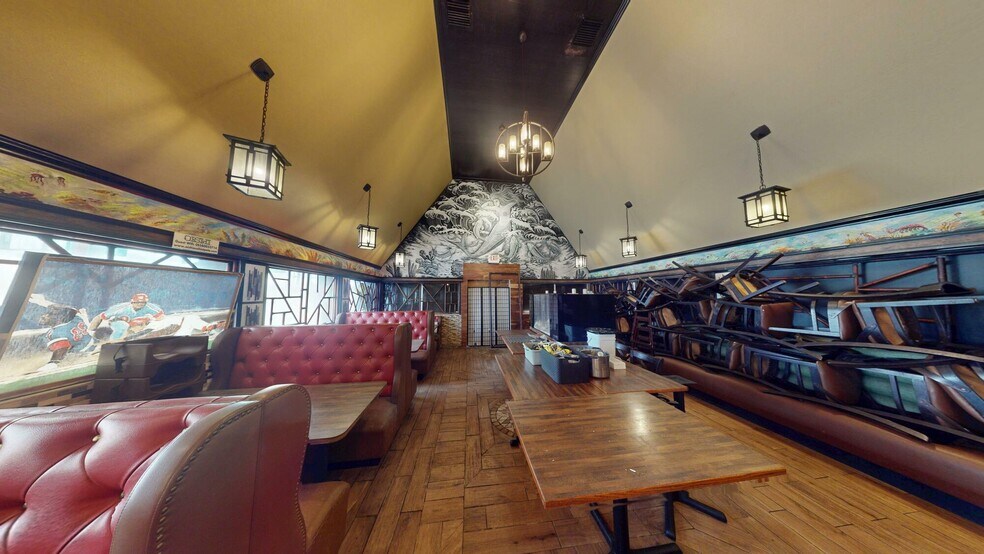 More Photos Of 5800 34th St N, Saint Petersburg Restaurant For Sale