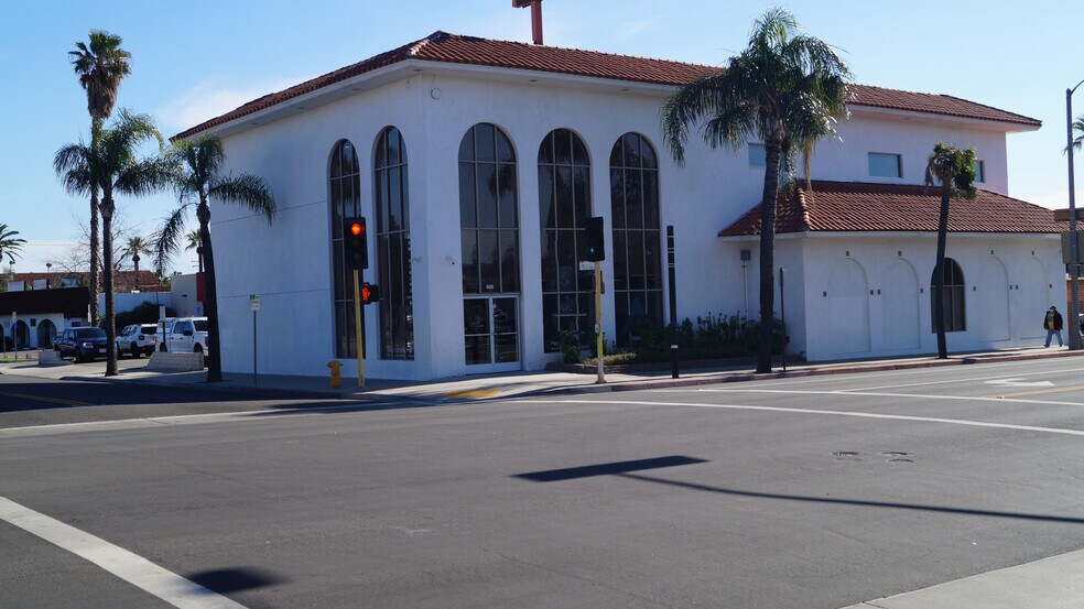 More Photos Of 400 San Fernando Mission Blvd, San Fernando Office For Lease