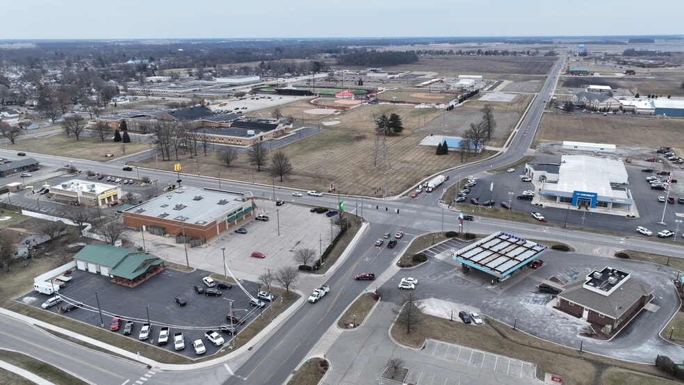 More Photos Of 115 N 6th St, Monticello General Retail For Sale