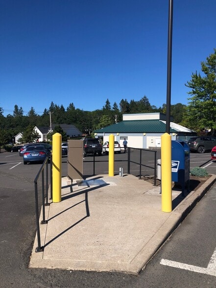 More Photos Of 340-390 E 40th Ave, Eugene Land For Lease