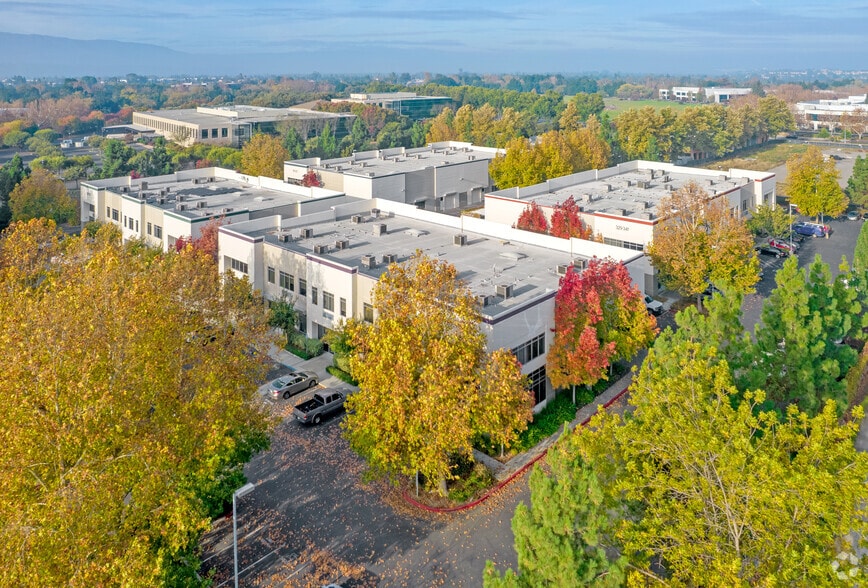 More Photos Of 355 Piercy Rd, San Jose Research And Development For Sale