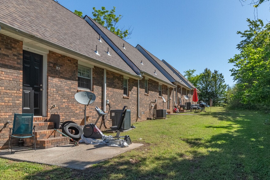 More Photos Of 279B Harrier ct, Clarksville Apartments For Sale