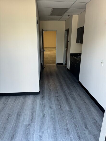 More Photos Of 701 Gifford Ave, San Bernardino Warehouse For Lease