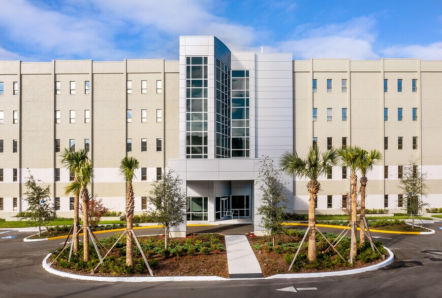 More Photos Of 3500 E Fletcher Ave, Tampa Medical For Lease