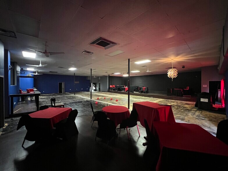 More Photos Of 420 E Ave C, Killeen Specialty For Sale