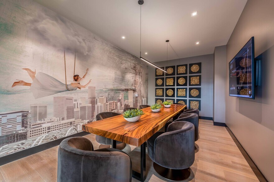 More Photos Of 2520 Wewatta Way, Denver Apartments For Lease