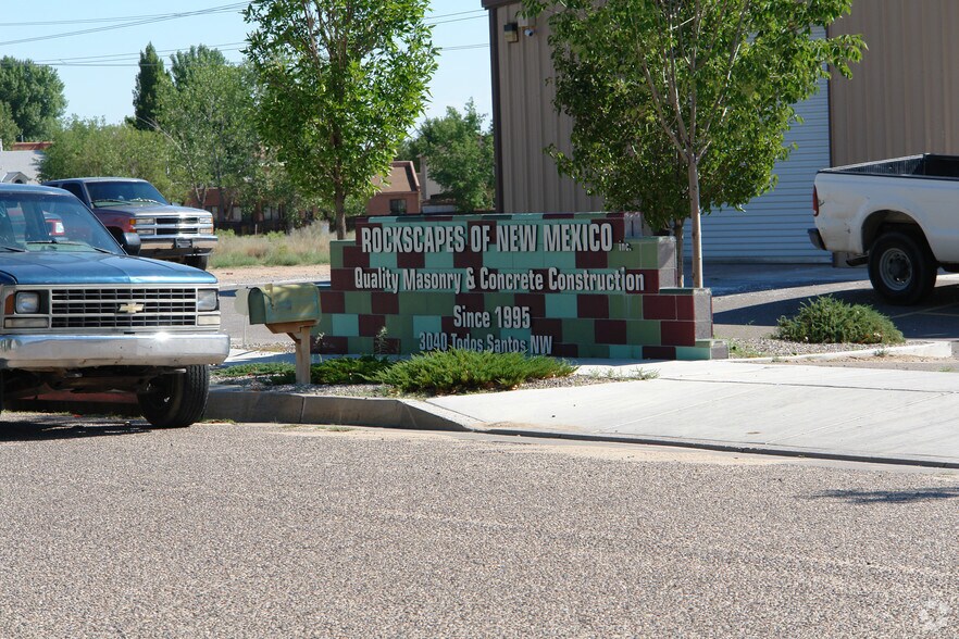 More Photos Of 3040 Todos Santos St NW, Albuquerque Warehouse For Lease