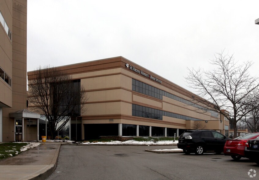 More Photos Of 13450 N Meridian St, Carmel Medical For Lease