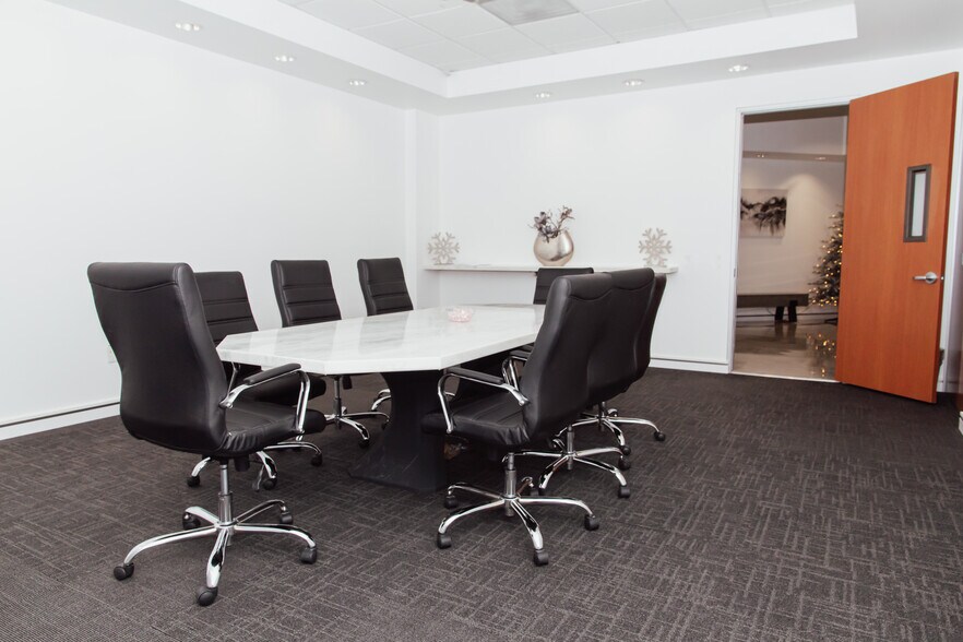 More Photos Of 4097 Trail Creek Rd, Riverside Light Manufacturing For Lease