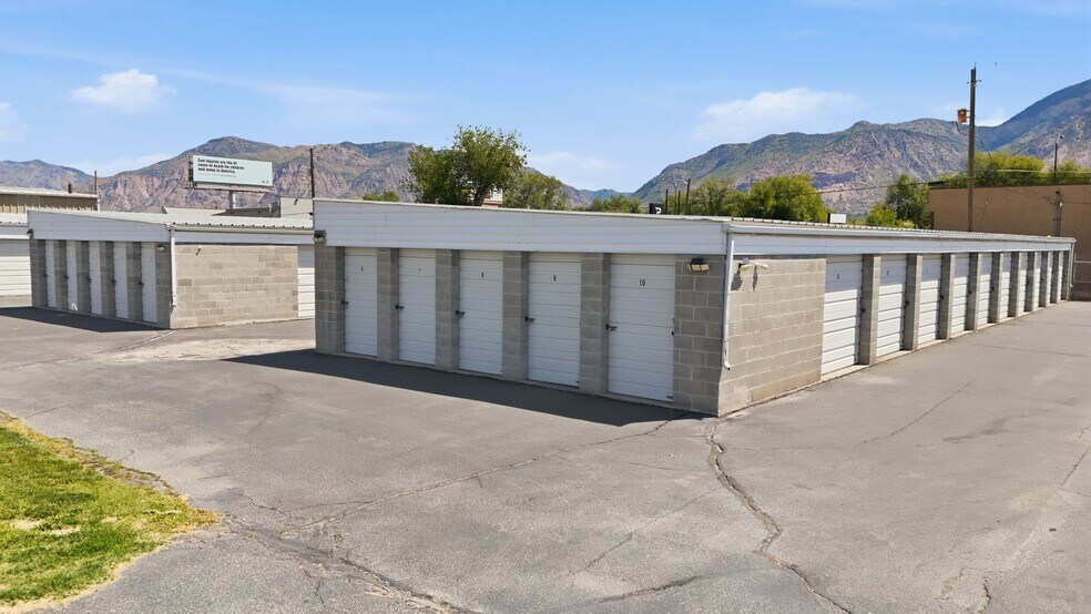 More Photos Of 3272 Stephens Ave, Ogden Self Storage For Sale