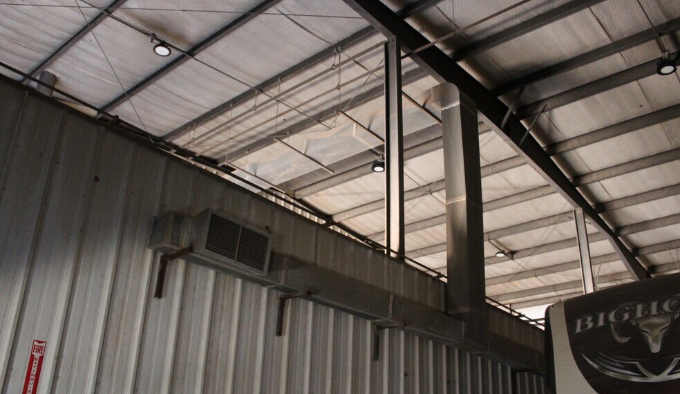 More Photos Of 4616 Oil Patch Dr, Woodward Warehouse For Sale