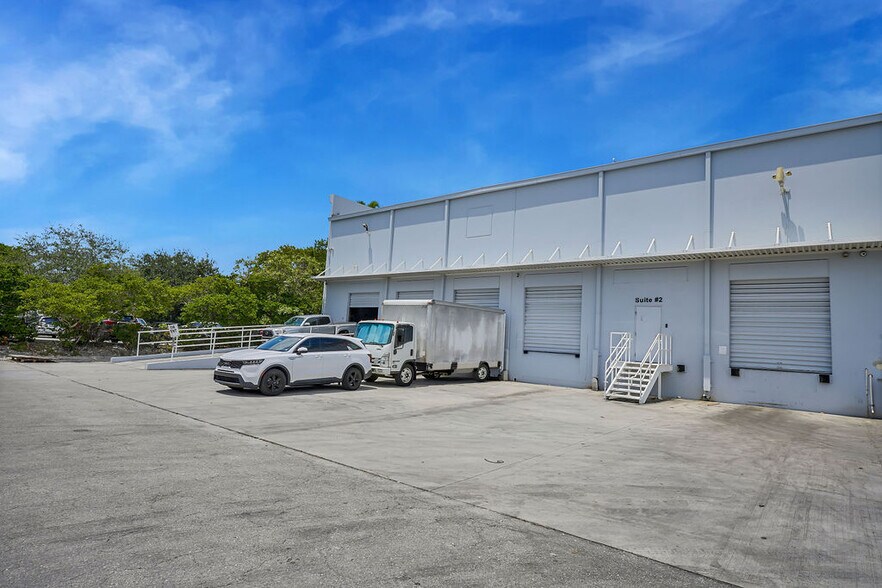 More Photos Of 5900 NW 97th Ave, Miami Warehouse For Sale